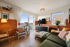 Photo 10- click for photo gallery